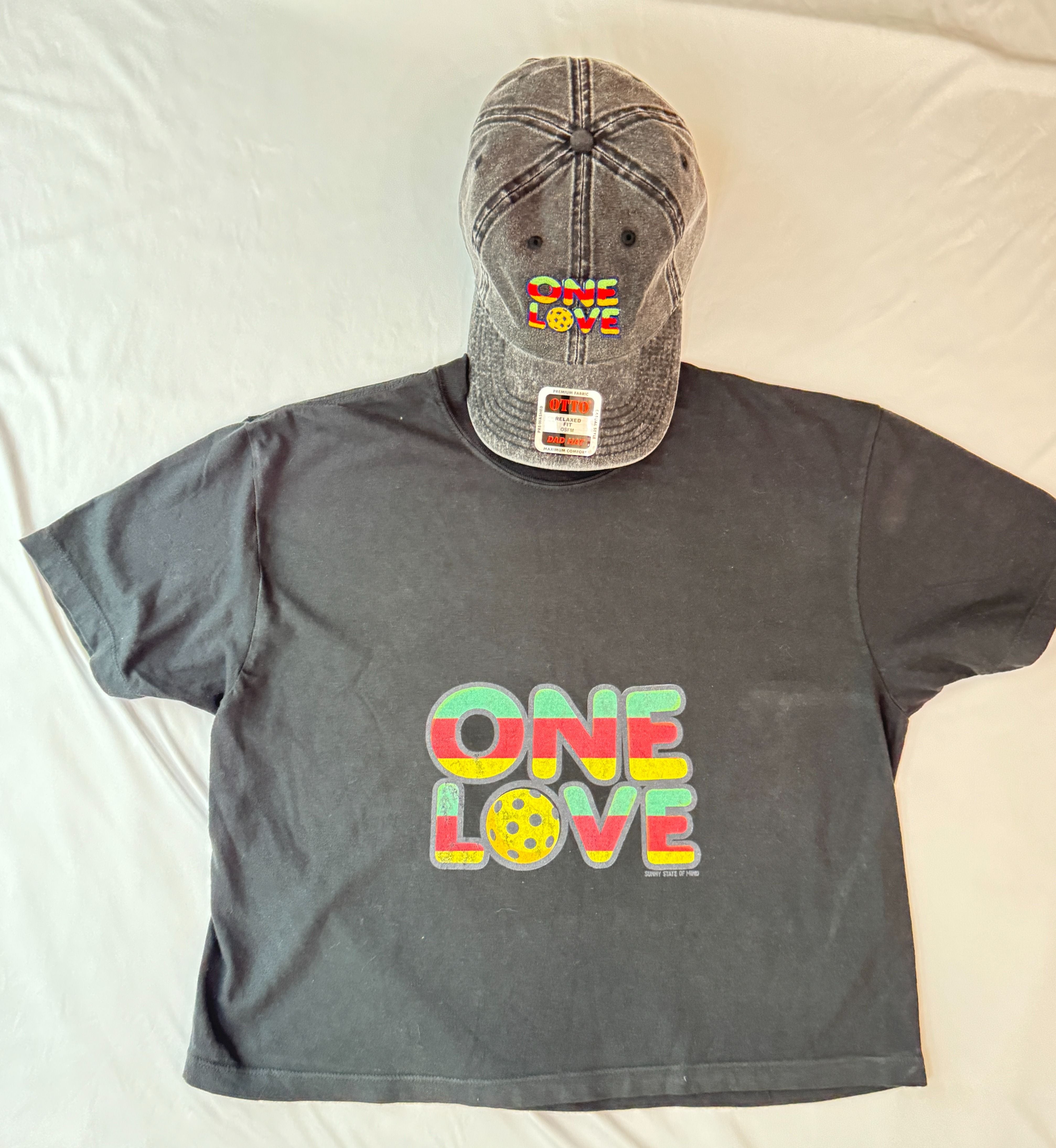 One Love Pickleball Vintage Cap – Embroidered Unisex Hat